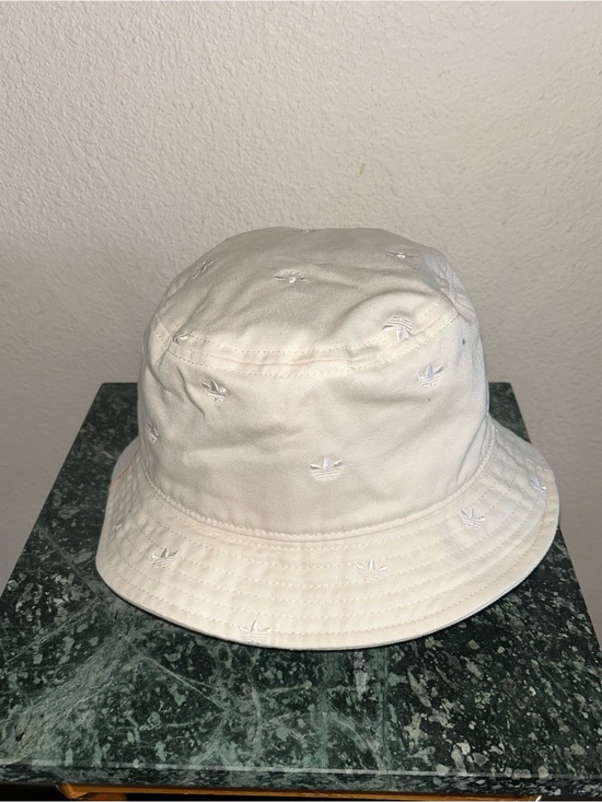 adidas Other - Adidas Cream Embroidered Trefoil Bucket Hat with Patch